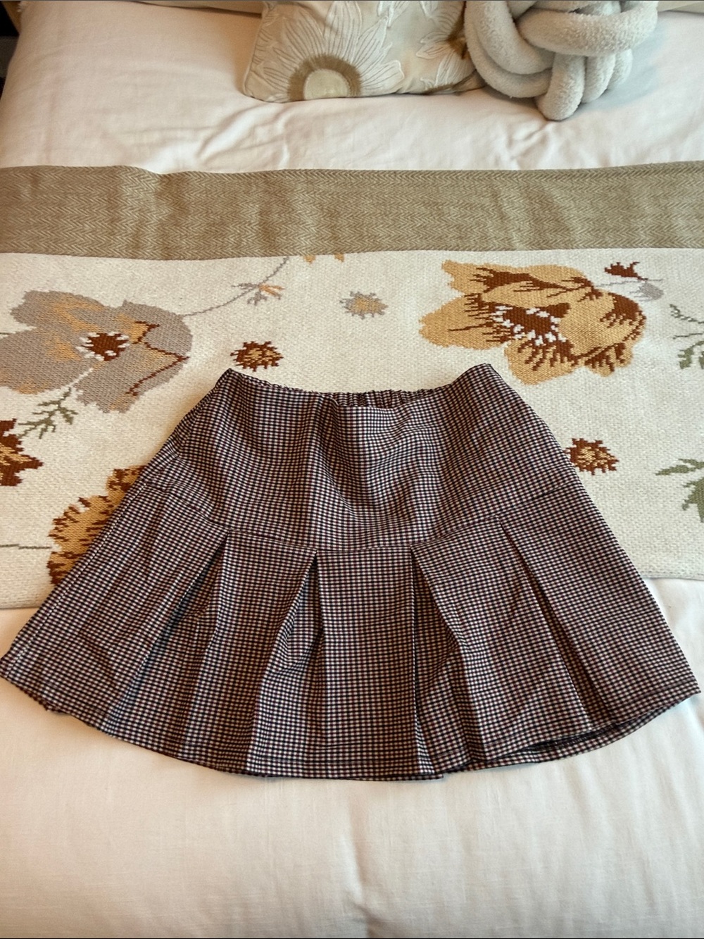 Pleated Mini Skirt in Brown Plaid